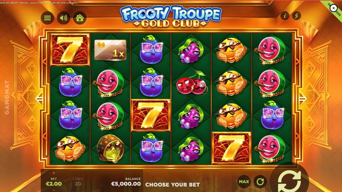 Interface luxuosa do slot Frooty Troupe – Gold Club com símbolos dourados e frutas